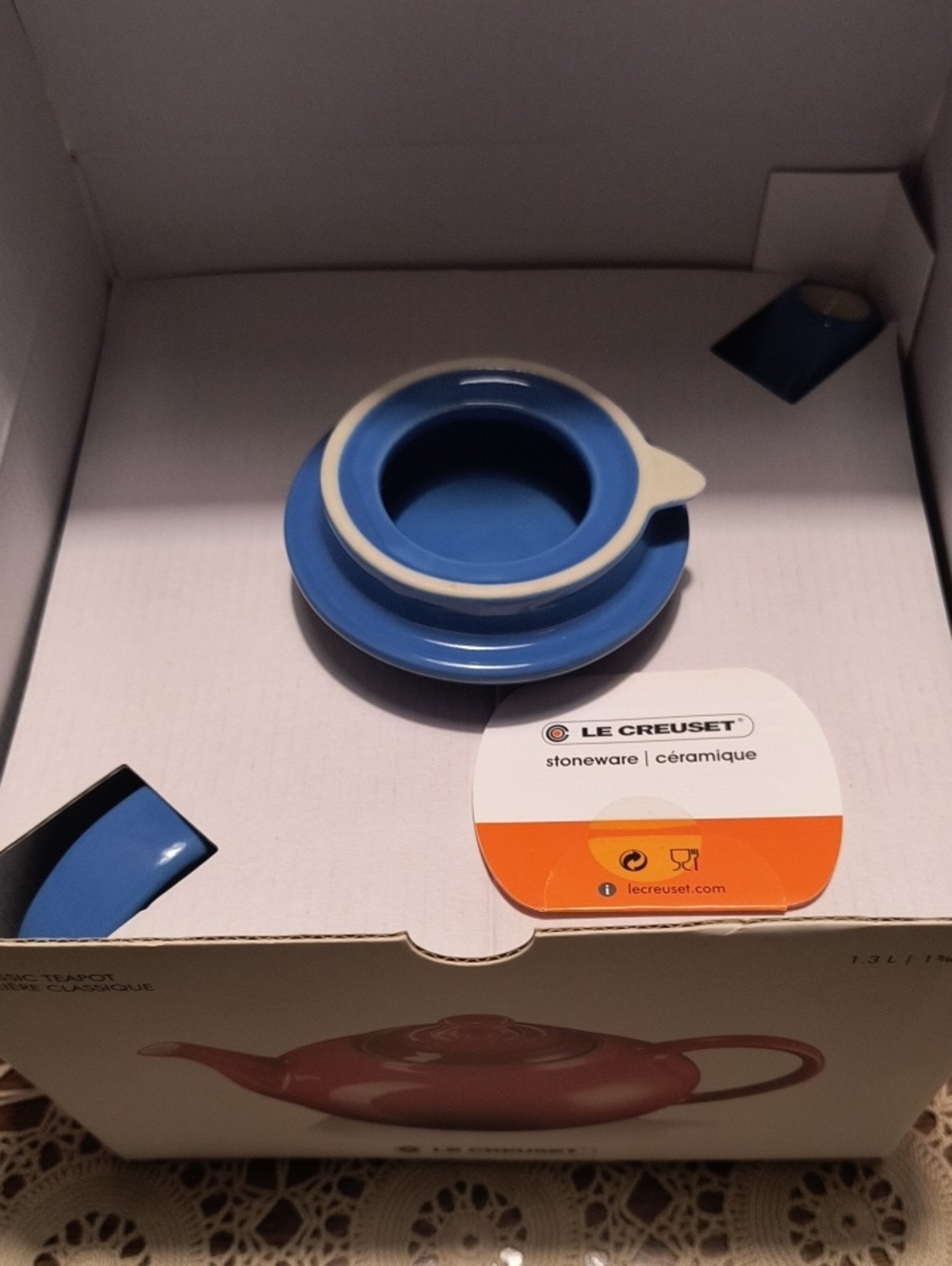 Le Creuset Classic Stoneware Teapot 1.3 L Marseille Blue Discontinued New - Picture 2 of 9